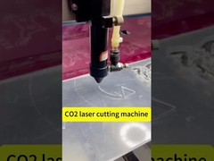 CO2-lasergraver voor het snijden van acryl
