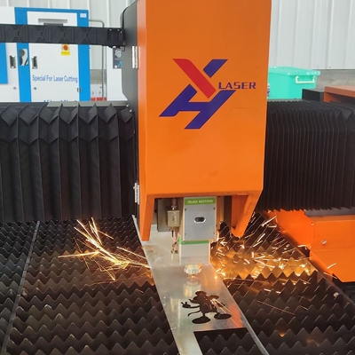 3000*1500mm CNC-vezellasersnipper 3000W 6000W 12000W Max Raycus voor plaatmetaal